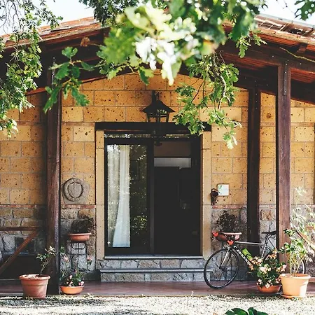 Castello Santa Cristina בית חווה Grotte di Castro